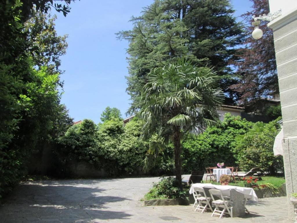 Villa Adriana Varese Luaran gambar